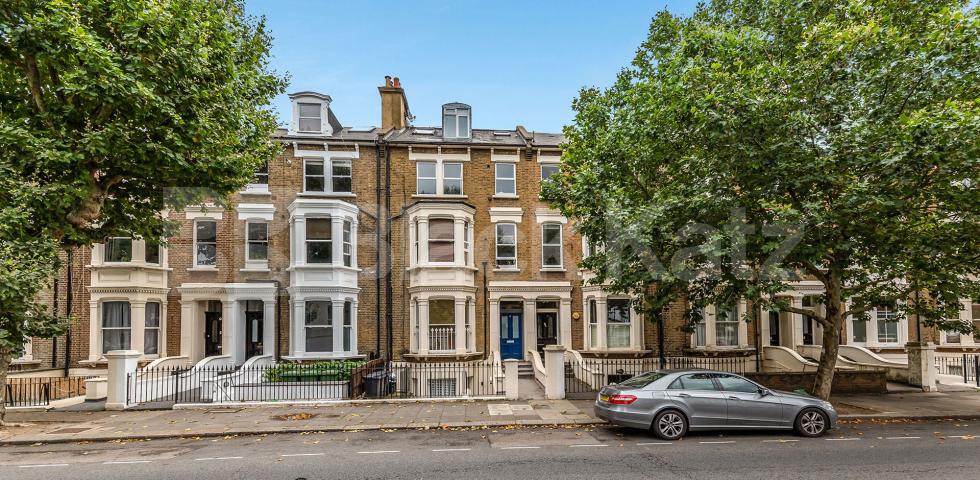 			NEW INSTRUCTION!, 2 Bedroom, 1 bath, 1 reception Flat			 Shirland Road, WARWICK AVENUE - MAIDA VALE